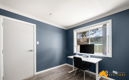 27a CHAPLIN STREET, Quakers Hill, NSW 2763