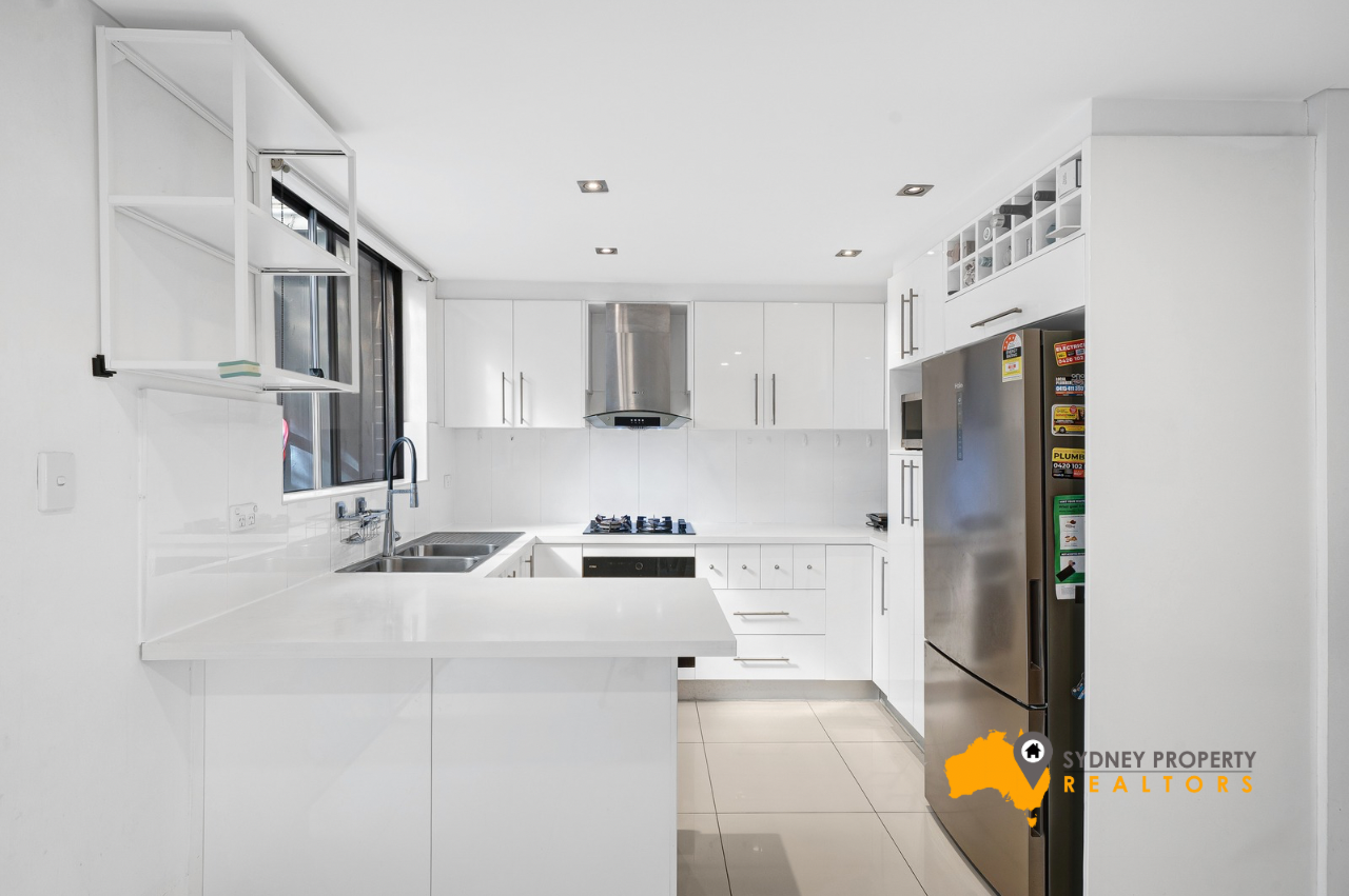 4-48 50 PENELOPE LUCAS LANE, Rosehill 5