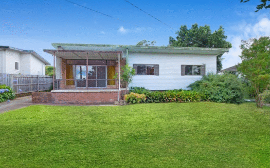 11 Cartwright Crescent