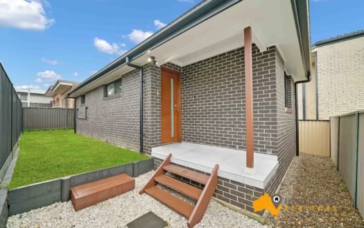 101 Smith St, Pendle Hill NSW 2145_01