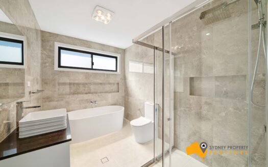 8 Phantom street, Austral, NSW 2179