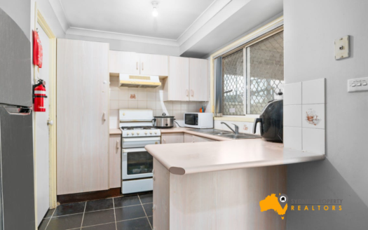 27 Blueberry Drive Colyton